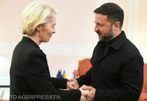 ursula-von-der-leyen-volodimir-zelenski_59475700