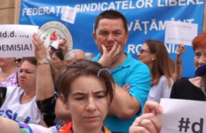 Profesorii amenință că vor boicota Bacul de toamnă și începutul școlii. Cer demisia ministrului Educației