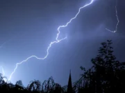 Furtunile violente au făcut victime și în India. Cel puțin 33 de persoane au fost ucise de trăsnet