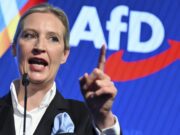 Liderul AfD: ‘Discuţia despre interzicerea partidului îmi aminteşte Adolf Hitler!’