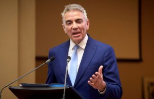 Anastasiu = Bolojan. Vicepremierul minte, premierul tace, Guvernul cade?