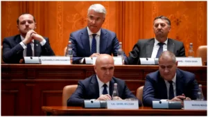 ministrul-guvernul-bolojan-demisia-daniel-david-bolojan