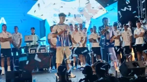 tricou-universitatea-craiova-acasa-1