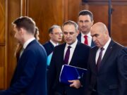 Guvernul lui Bolojan trimite ANAF-ul peste firmele mari care care trag de timp cu plata taxelor. Am cerut ANAF să demareze controale de integritate