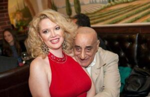 Oana Lis a ajuns la fundul sacului! A ajuns să își vândă iar hainele! Ce obiect vestimentar poți cumpăra și cât costă! Suma este una mică