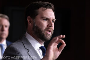 j--d--vance_87313500