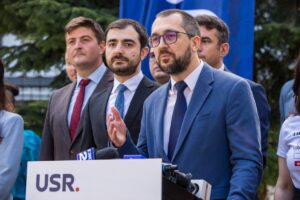 media-172865808984480800