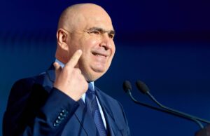 AUR îl acuză pe Ilie Bolojan: Fiecare român se naște cu o datorie de 12.000 de euro din cauza lui