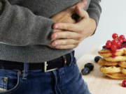 A mâncat până i s-a rupt esofagul. Un român a ajuns în stare gravă la spital după o masă tradițională copioasă