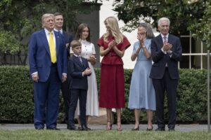 media-175609159217149200