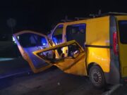 FOTO Accident înfiorător în Gorj: Un microbuz și un autoturism s-au lovit violent – ISU raportează nouă victime