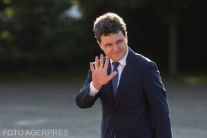 nicusor-dan_48688800