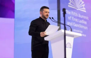 Zelenski vine cu VEȘTI BUNE. Creșteri salariale pentru profesori și burse mai mari pentru studenți, în ciuda costurilor uriașe de război