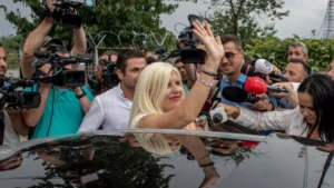 ELENA_UDREA_TARGSOR_ELIBERARE_15_INQUAM_Photos_Ovidiu_Micsik_24b3b7b51f