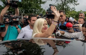 Elena Udrea le dă fiori generalilor Coldea și Dumbravă: „Cred că foarte curând vom vedea cum se curăță lucrurile!”