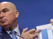 Bolojan pune și mai rău biciul pe românii cinstiți. Dacă nu crește numărul celor care muncesc, vor crește din nou taxele