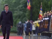 Țara arde, Nicușor Dan își repară gardul la Cotroceni. Costurile ajung la aproape jumătat de milion de euro