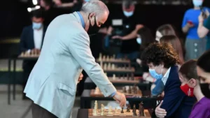 Kasparov-Nicusor_84a6edcb7d