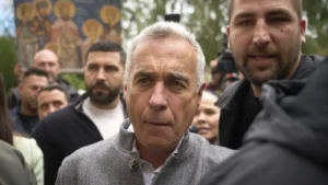 calin-georgescu_4aEjS