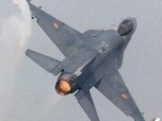 Decizia piloților F-16, explicată de MApN: de ce nu au tras asupra dronei rusești. Declarația oficială