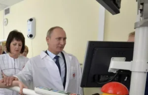 În plin război, rușii se laudă cu un vaccin eficient împotriva cancerului. Ce este terapia ARNm?