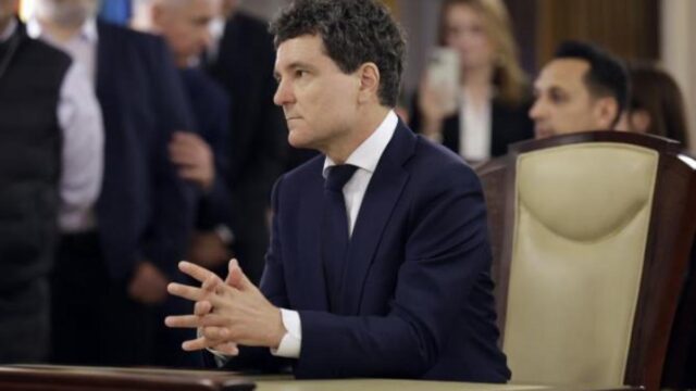 de-ce-surpriza-a-avut-parte-nicusor-dan-inainte-aveam-sentimentul-ca-totul-se-prabuseste-in-jurul-meu-5354392