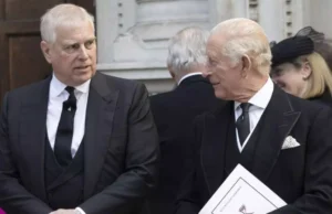 Regele Charles ia o decizie istorică: a decis să-i retragă fratelui său titlul nobiliar. Prințul Andrew va fi cunoscut sub un alt nume