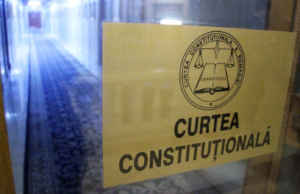 Desființarea Curții Constituționale, între furie și farsă: de ce inițiativa AUR nu poate produce efecte reale