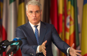 Dragoș Pîslaru: Eșecul pensiilor speciale ar trebui să ducă la o decontare politică