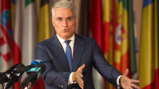 media-175403177540691600