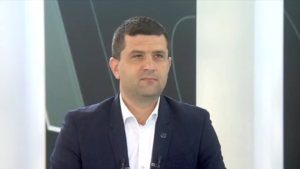 media-175588237171976000