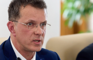 Ministrul Apărării răspunde criticilor după exercițiul MOBEX: ‘Niciuna din cozi nu a fost la MApN. Şi nici metrul de croitorie’ / Ce acuzații lansează