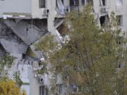 O locatară din blocul care a sărit în aer: Mie mi-a fost frică să aprind lumina să nu fie explozie, foloseam lanterna