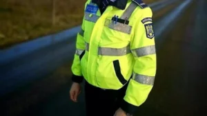 tanar-inchisoare-amenintat-politist-online_28544_1_01c9325c87