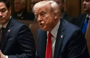 Donald Trump propune restricții dure la imigrare: persoanele supraponderale sau cu afecțiuni cronice ar putea fi refuzate la viza de ședere permanentă în SUA