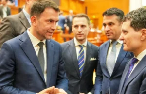 SURSE: Reziștii îl vor propune pe Drulă la Apărare după alegeri