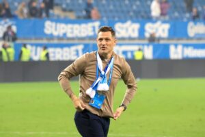 90f13895-a233-42a3-9dd0-4f56f94459b8