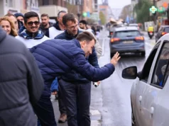 Campanie bizară a lui Drulă: candidatul USR la Primăria Capitalei se plimbă în afara Bucureștiului și promite lucruri pe care primarul nu le poate face