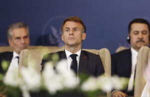 Macron anunţă eliberarea a doi francezi reţinuţi în Iran