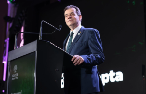 Ludovic Orban inflamează spiritele în PNL: Sunt mulți care nu-l iubesc pe Bolojan. N-ar fi trişti dacă ar eşua