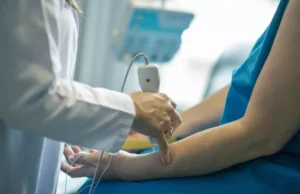 Infecția cu COVID în timpul sarcinii poate crește riscul de autism la copii – STUDIU