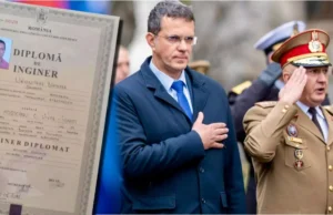 Premierul nu îl demite încă pe impostorul Moșteanu. Bolojan se mai gândește dacă îl dă afară pe rezistul de la Apărare