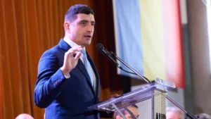 simion-(18)_d355e94abb