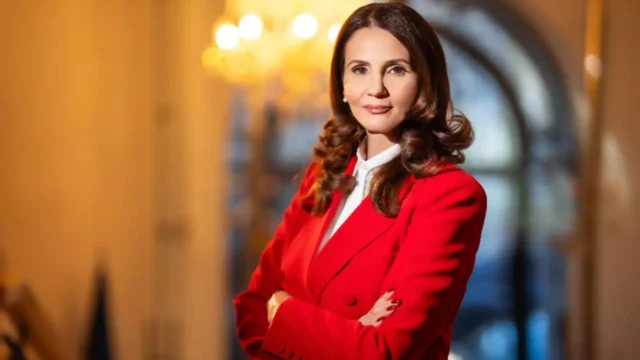 Anca-Alexandrescu---Campanie-PMB-9_71dceeb5c4