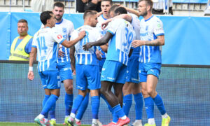 MjViZWQ1NmU0N2NkNDJhMDE2ZjUyNTBiODMy.thumb