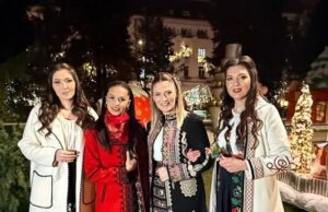 Echipa TVF Oltenia a lansat un colind de Crăciun cu Mihaela Sultan, Georgiana Cristea, Ioana Dincu și Corina Călin