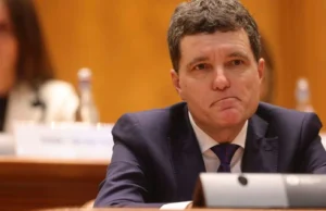 Scandal în sport! Marile cluburi cer președintelui să blocheze o lege controversată: ‘Politicul nu are ce căuta în vestiar’