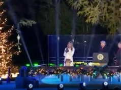 Melania Trump a aprins bradul de Crăciun. Imagini senzaționale