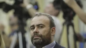 darius-valcov_cfcccfb420