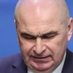 Operațiunea debarcarea lui Bolojan: se pregătește demiterea. Critici pe bandă rulantă